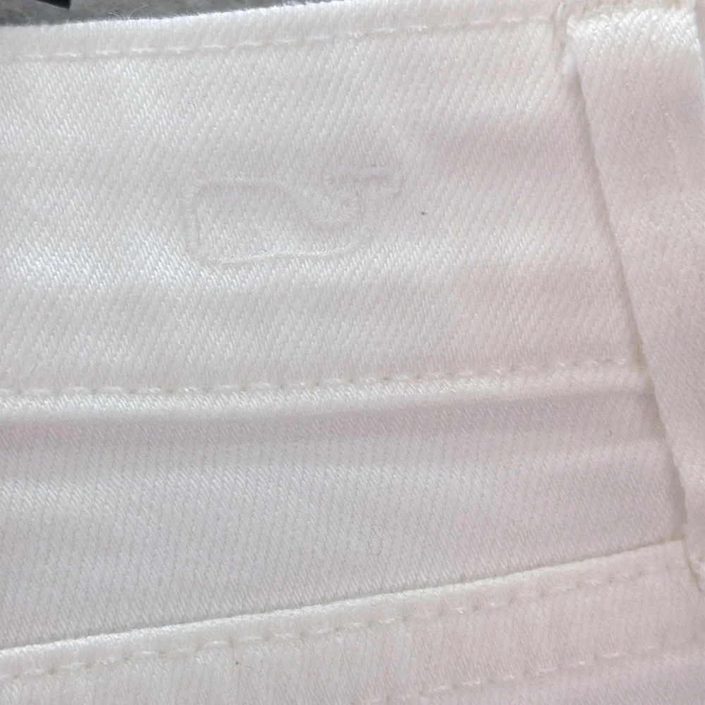 Vineyard vines - NWT‎ Women's Denim Cutoff Shorts white jeans size 31